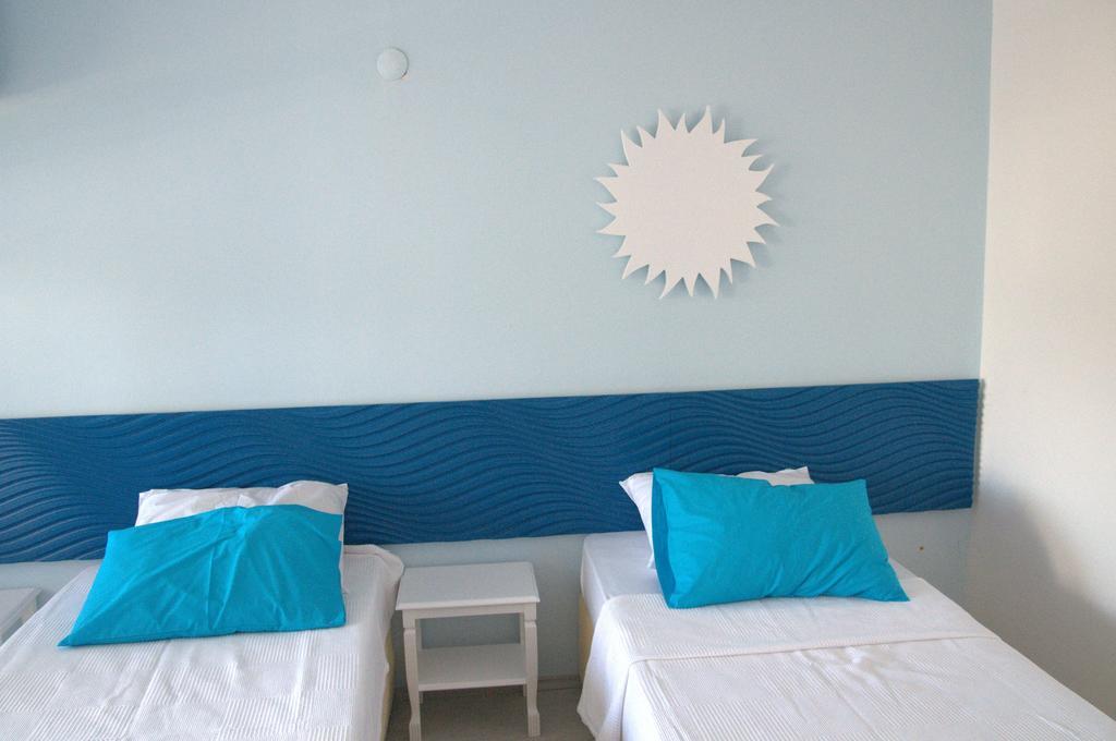 Pasalimani Hotel Çeşme Habitación foto