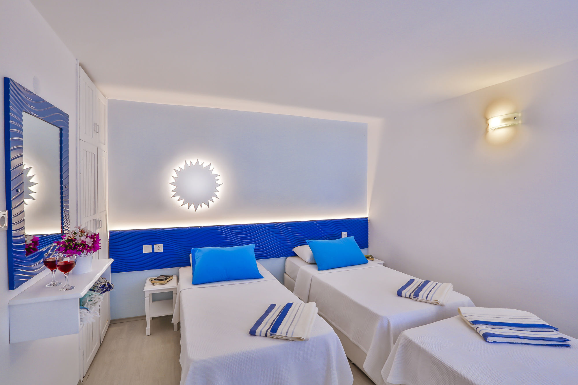 Pasalimani Hotel Çeşme Exterior foto