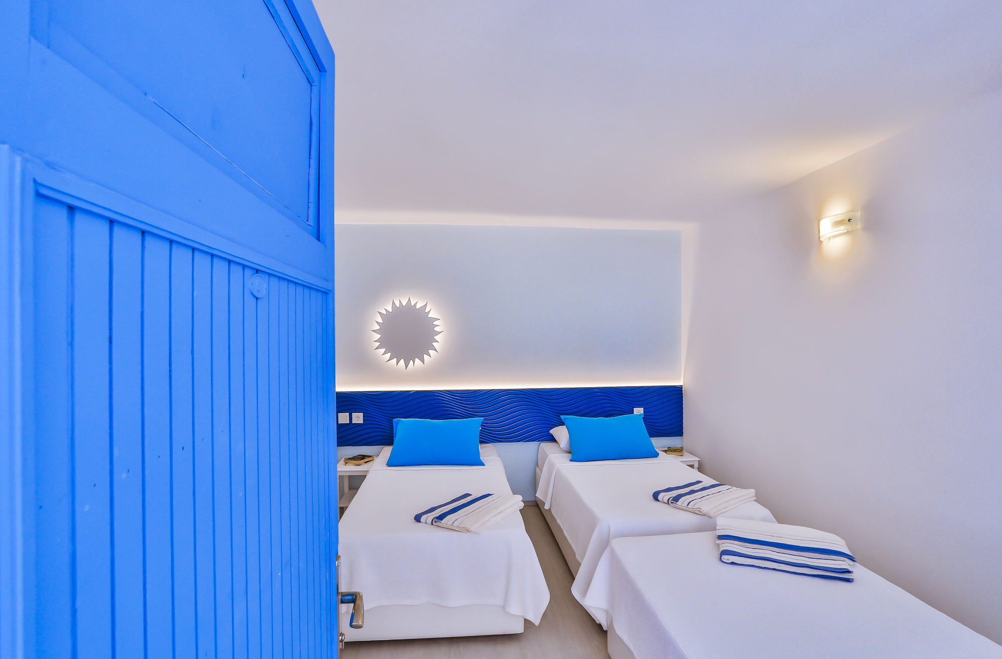 Pasalimani Hotel Çeşme Exterior foto